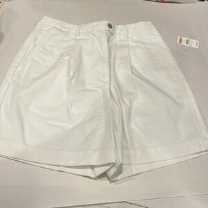 NWT Talbots 100% cotton shorts 5" inseam pleated white